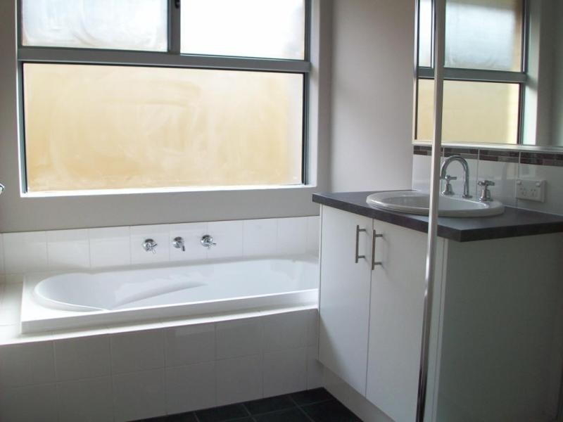 41 Van Gogh Road, Tapping WA 6065