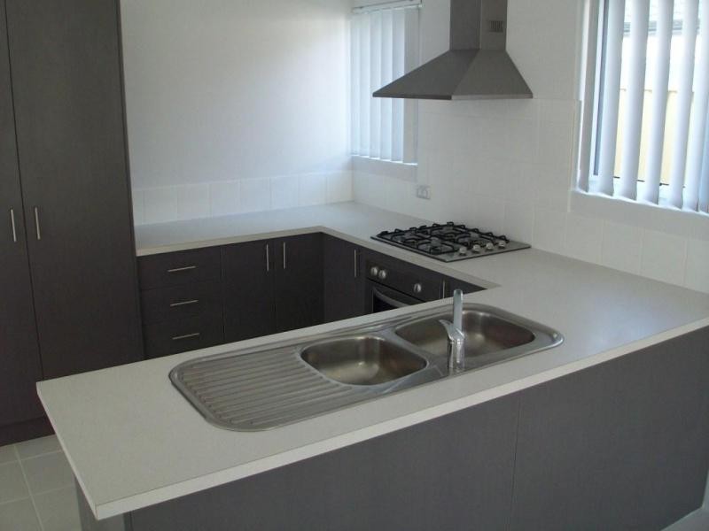39 Van Gogh Road, Tapping WA 6065