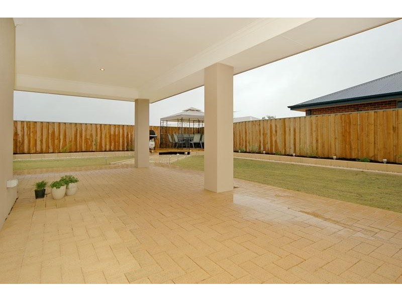 7 Bramley Terrace, The Vines WA 6069