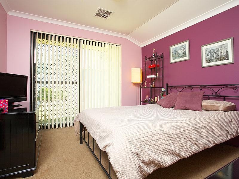 35 Rockdale Pass, Landsdale WA 6065