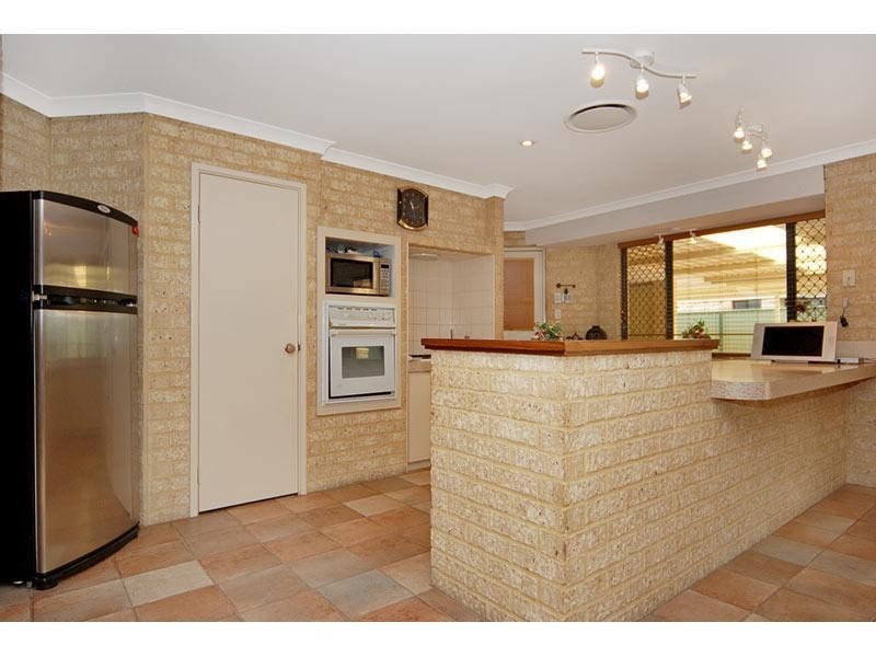 28 Warradale Terrace, Landsdale WA 6065