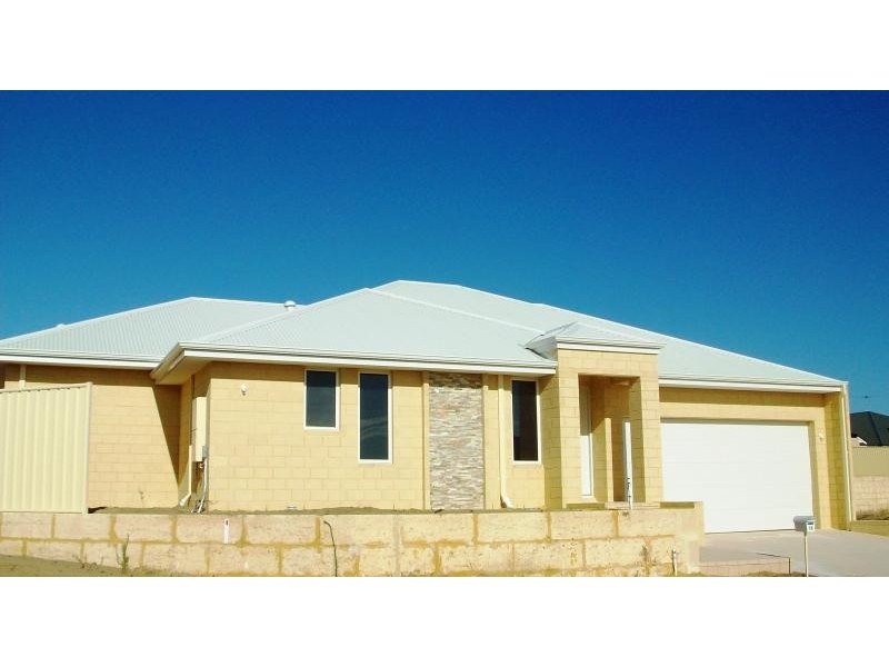 28 Ginsburg Turn, Tapping WA 6065