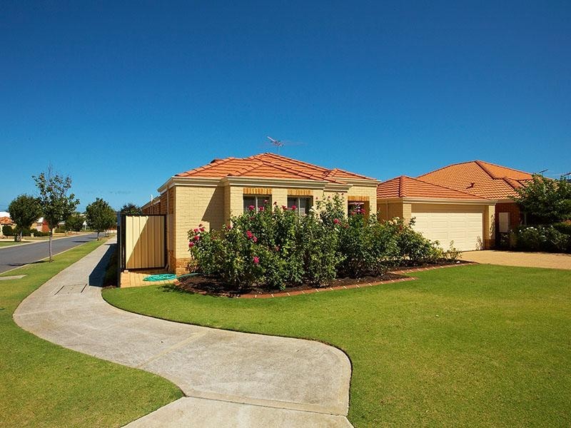 1 Jinkins Way, Madeley WA 6065