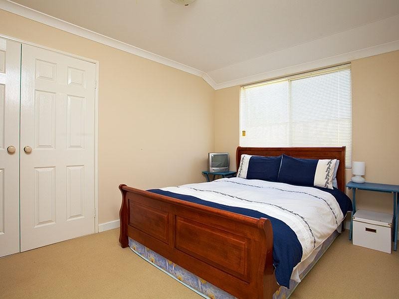 1 Jinkins Way, Madeley WA 6065