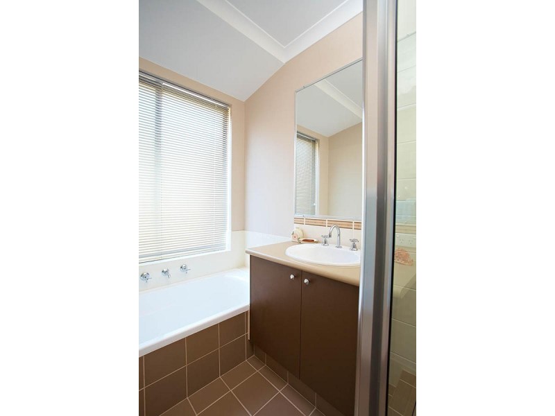 235 Landsdale Road, Landsdale WA 6065