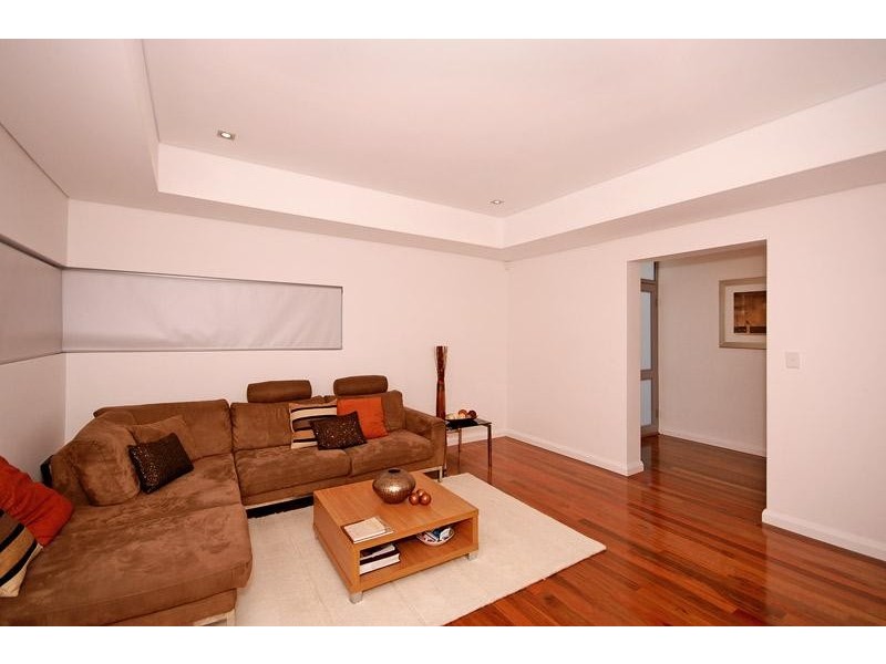 8 Magill Street, Landsdale WA 6065