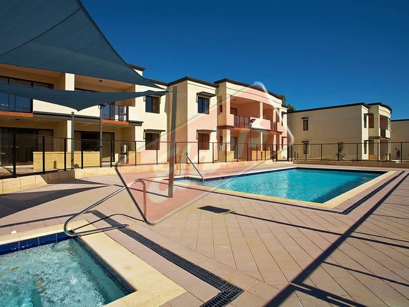 Apartment 6/5 Eastleigh Loop, Currambine WA 6028