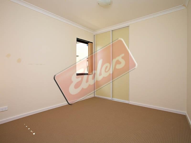 Apartment 6/5 Eastleigh Loop, Currambine WA 6028