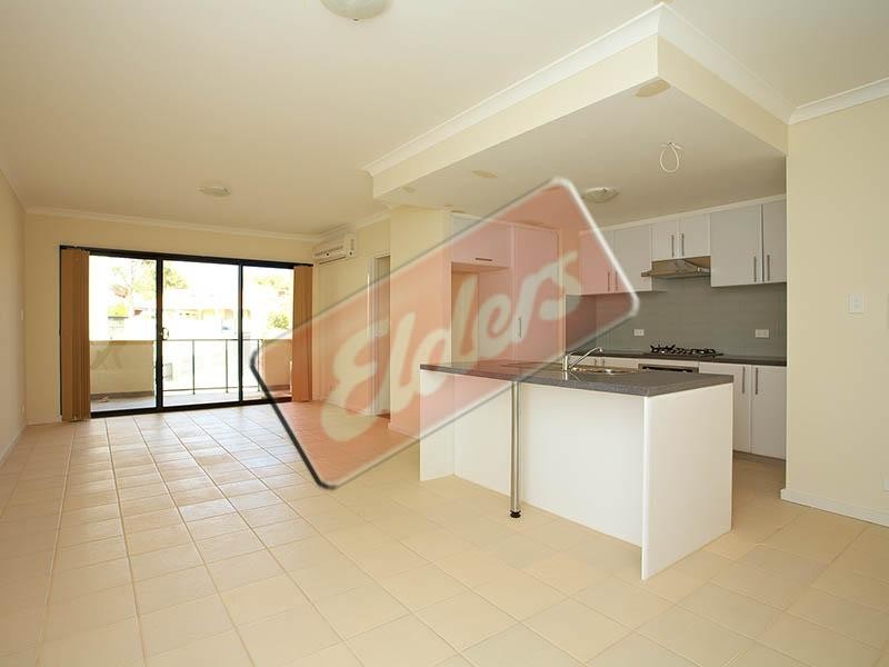 Apartment 6/5 Eastleigh Loop, Currambine WA 6028