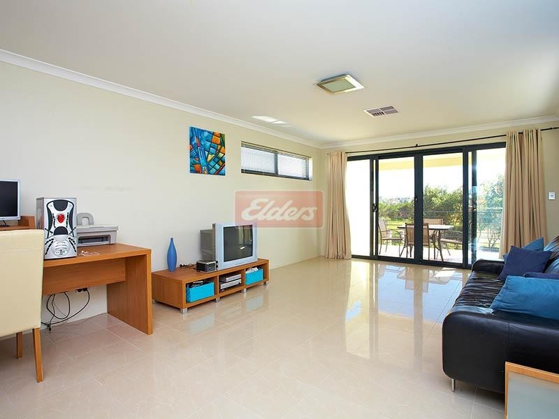 26 Tyne Crescent, Wanneroo WA 6065