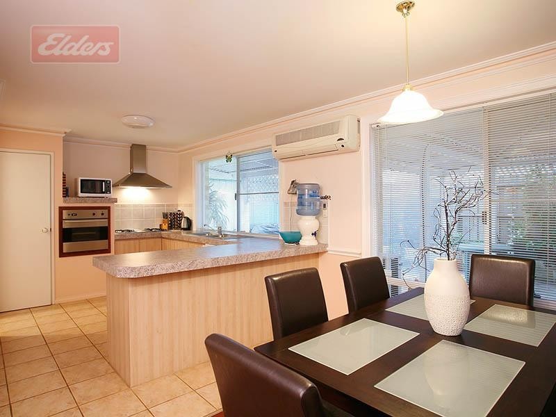 14 Valley Views Drive, Landsdale WA 6065