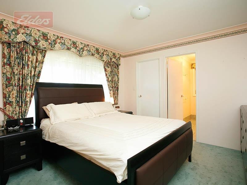 14 Valley Views Drive, Landsdale WA 6065