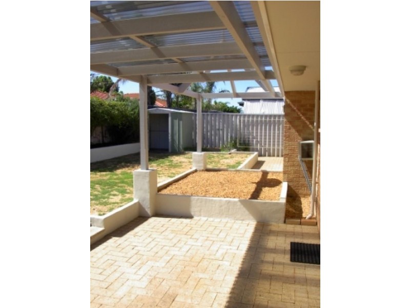 26 Fairpark Rt, Landsdale WA 6065