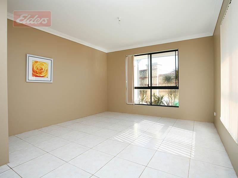 1 Valley Views Drive, Landsdale WA 6065