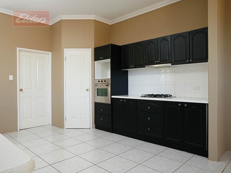 1 Valley Views Drive, Landsdale WA 6065