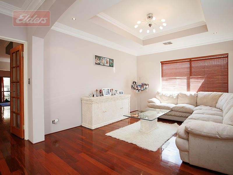 10 Waminda Way, Landsdale WA 6065