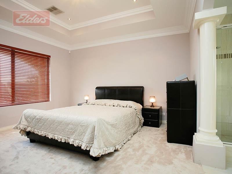 10 Waminda Way, Landsdale WA 6065