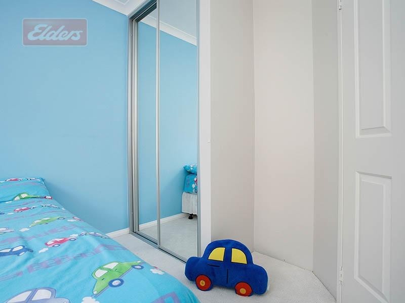 10 Romaine Loop, Darch WA 6065