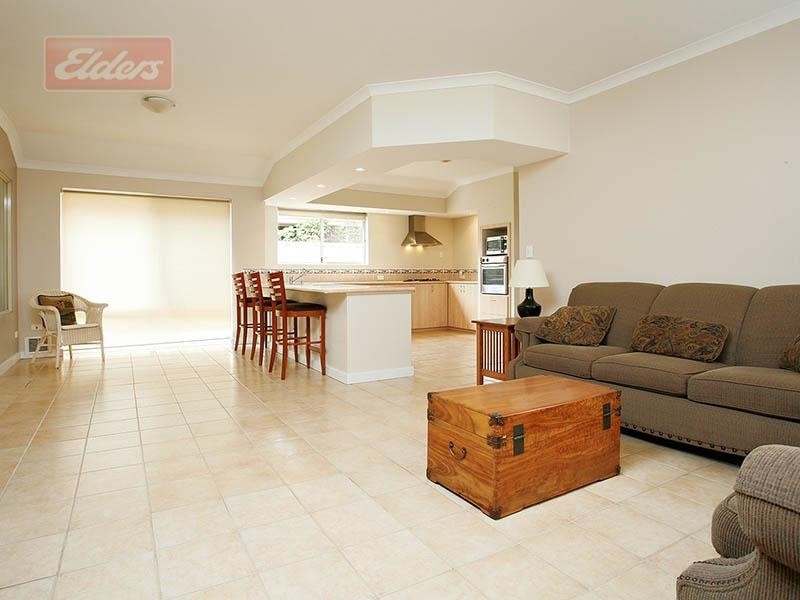 1 Jinkins Way, Madeley WA 6065