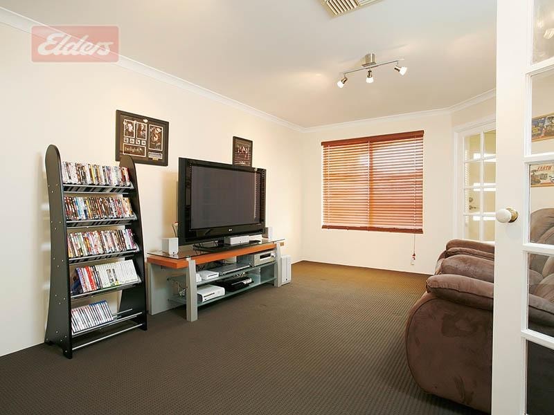 21 Brittain Avenue, Madeley WA 6065