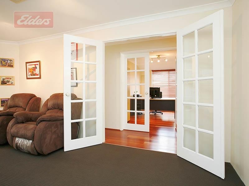 21 Brittain Avenue, Madeley WA 6065