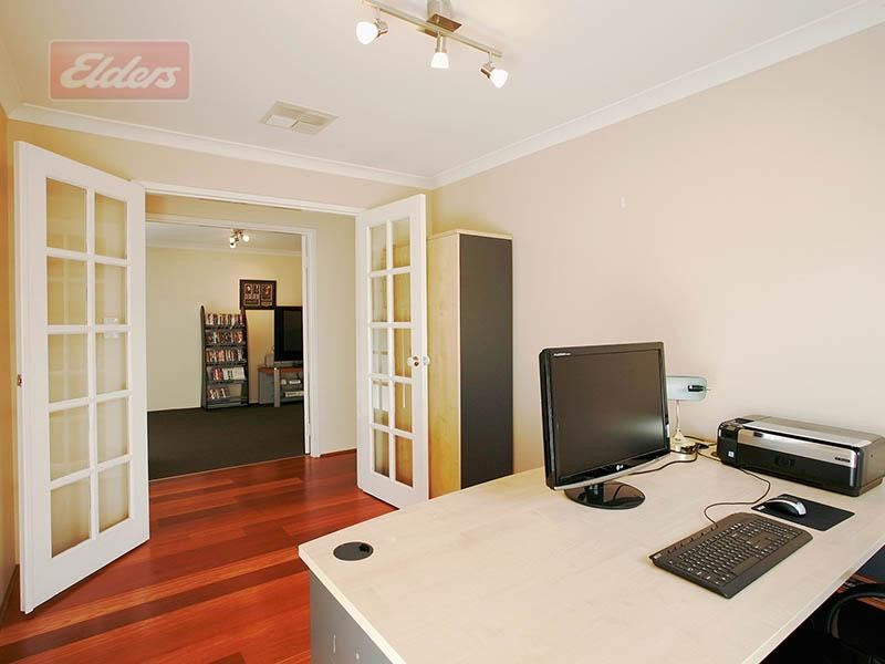 21 Brittain Avenue, Madeley WA 6065