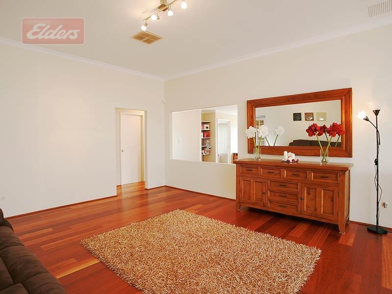 21 Brittain Avenue, Madeley WA 6065