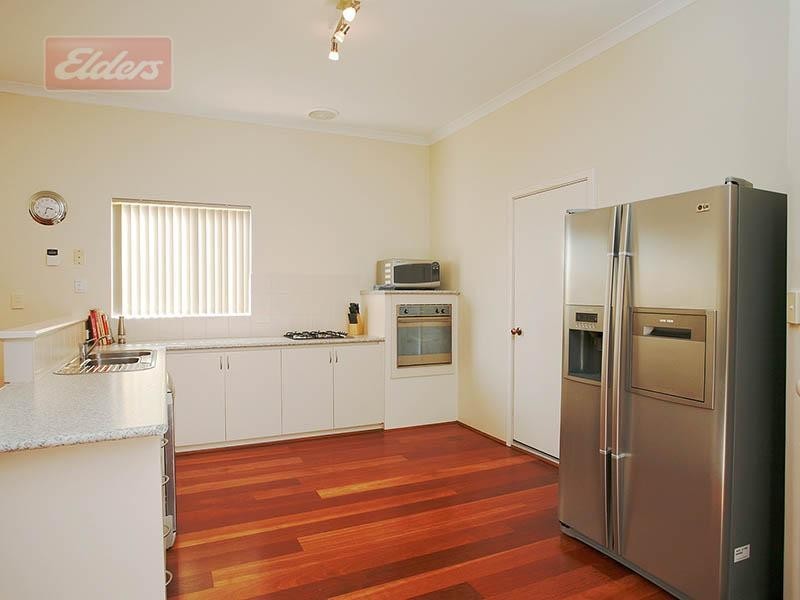 21 Brittain Avenue, Madeley WA 6065