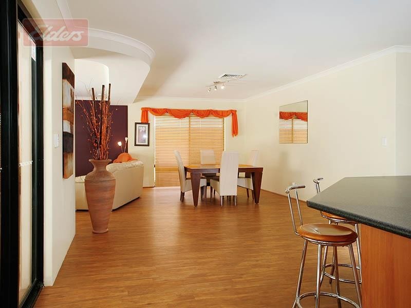 6 Cintra Way, Landsdale WA 6065