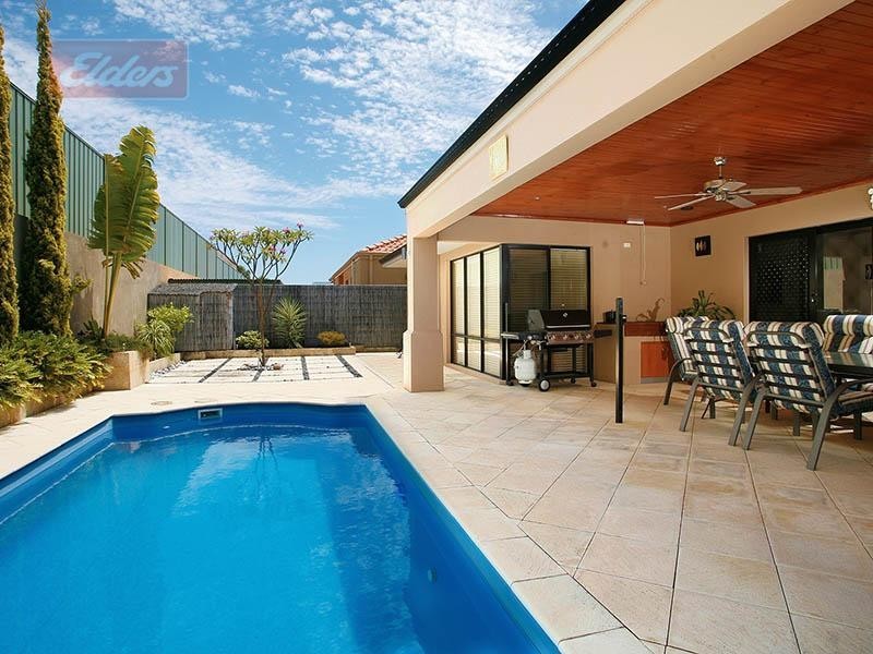 6 Cintra Way, Landsdale WA 6065