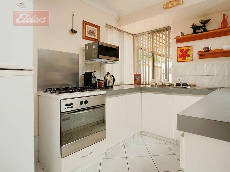 77 Woodward Circle, Marangaroo WA 6064