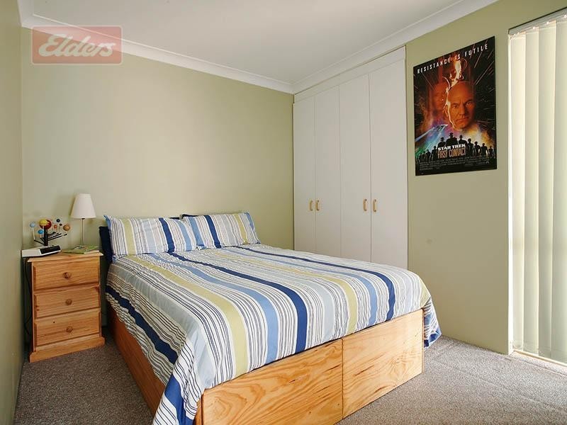 77 Woodward Circle, Marangaroo WA 6064