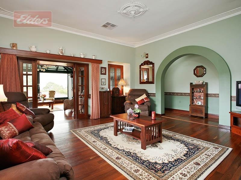 84 Old York Road, Greenmount WA 6056