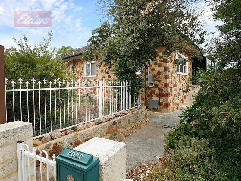 84 Old York Road, Greenmount WA 6056