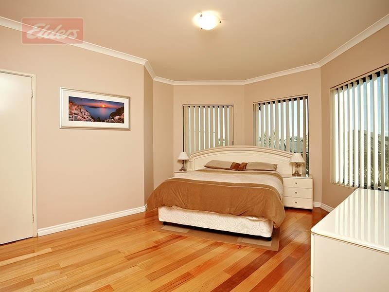 14 Jenkyn Circle, Landsdale WA 6065