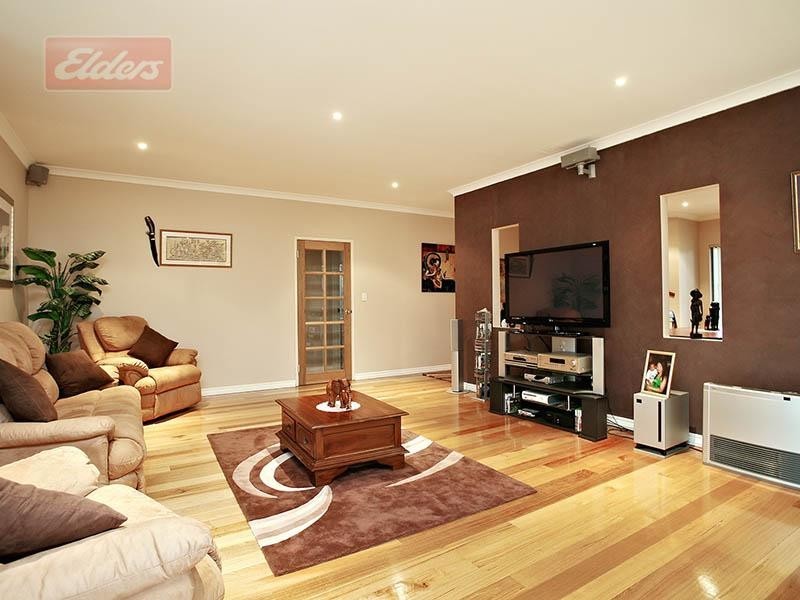 14 Jenkyn Circle, Landsdale WA 6065