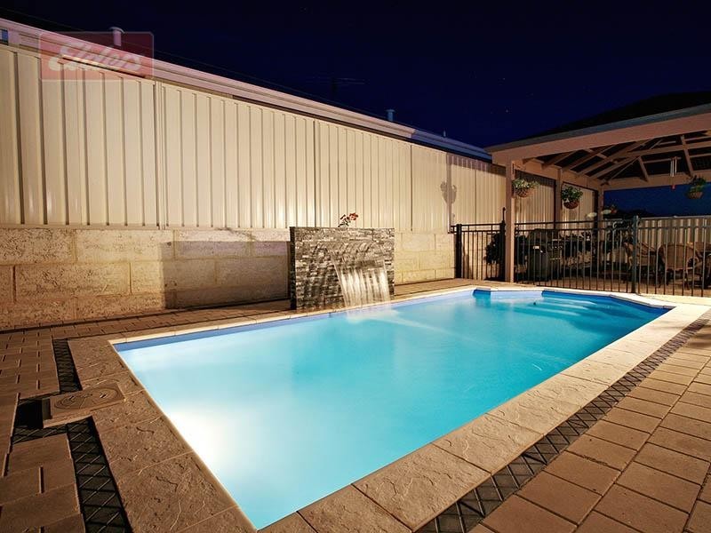 7 Hopper Turn, Madeley WA 6065