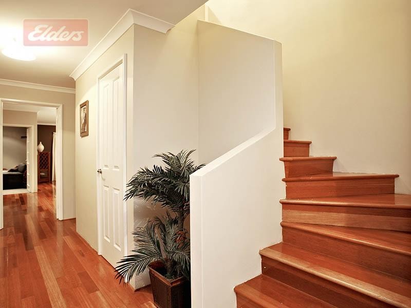 7 Hopper Turn, Madeley WA 6065