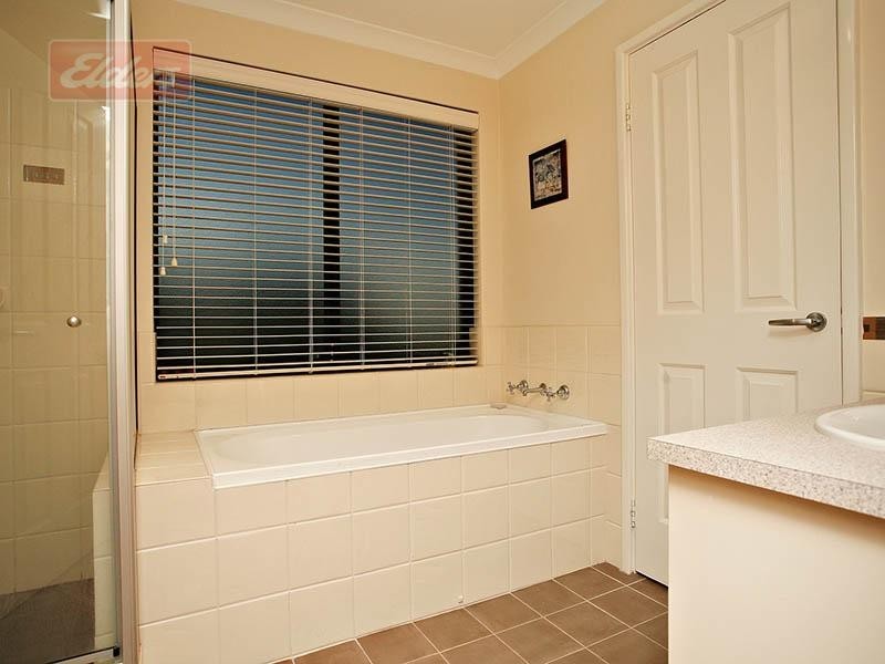 7 Hopper Turn, Madeley WA 6065