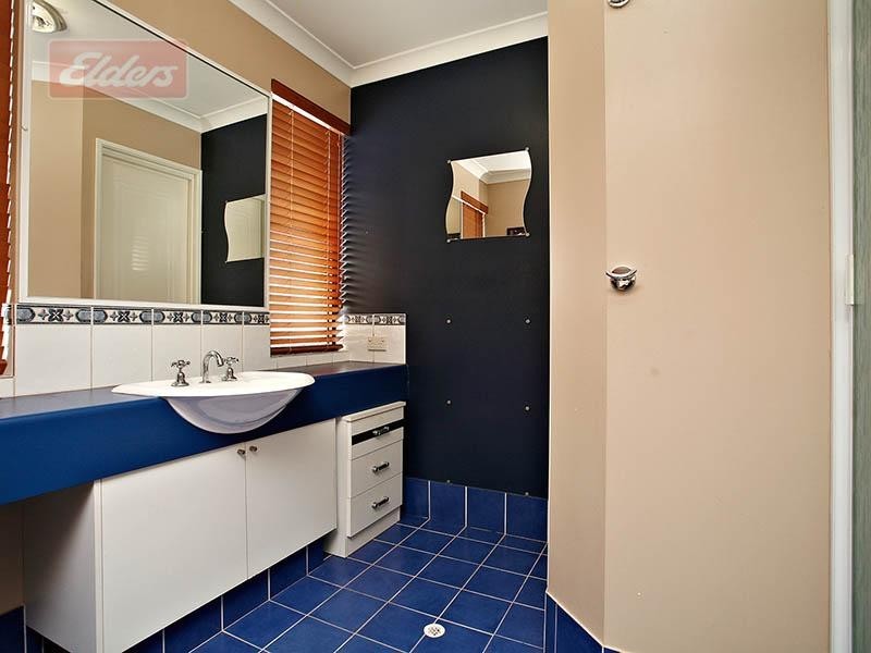 70 Abbotswood Drive, Landsdale WA 6065