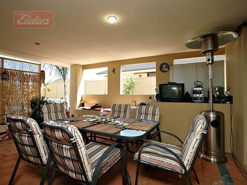 70 Abbotswood Drive, Landsdale WA 6065