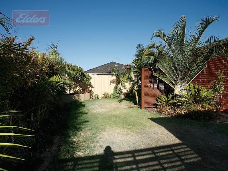 8 Bonfield Drive, Landsdale WA 6065