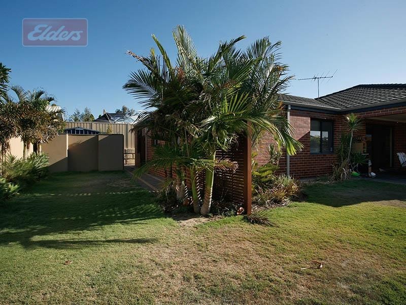 8 Bonfield Drive, Landsdale WA 6065