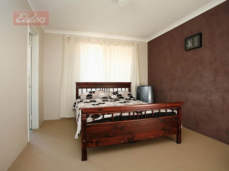 2/1 Brendale Place, Landsdale WA 6065