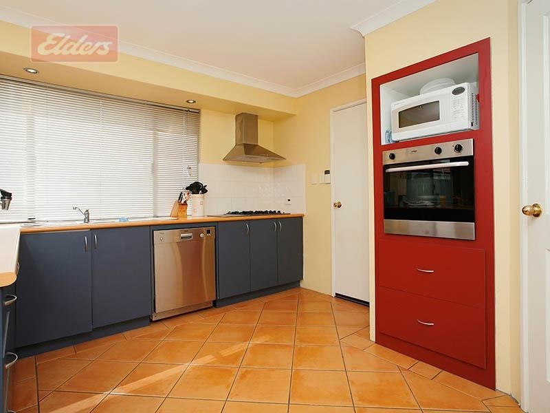 1 Bonfield Drive, Landsdale WA 6065