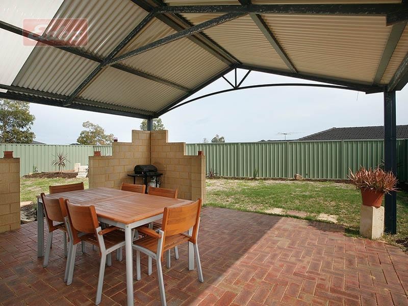 1 Bonfield Drive, Landsdale WA 6065