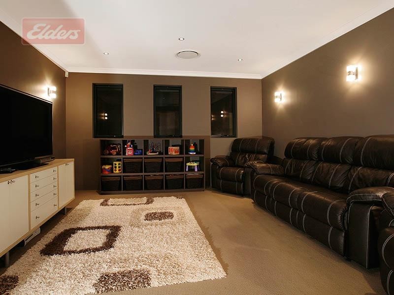 84 Regency Avenue, Madeley WA 6065