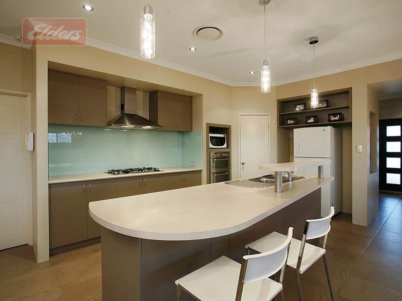 84 Regency Avenue, Madeley WA 6065