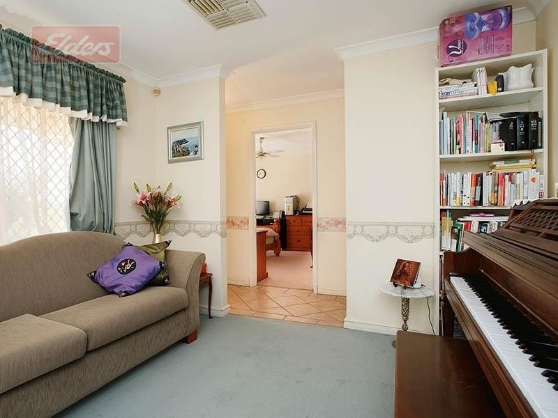 7 Heppell Gardens, Clarkson WA 6030