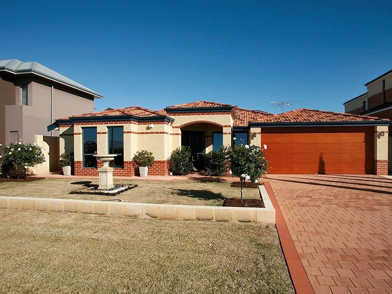7 Hansen Vista, Landsdale WA 6065